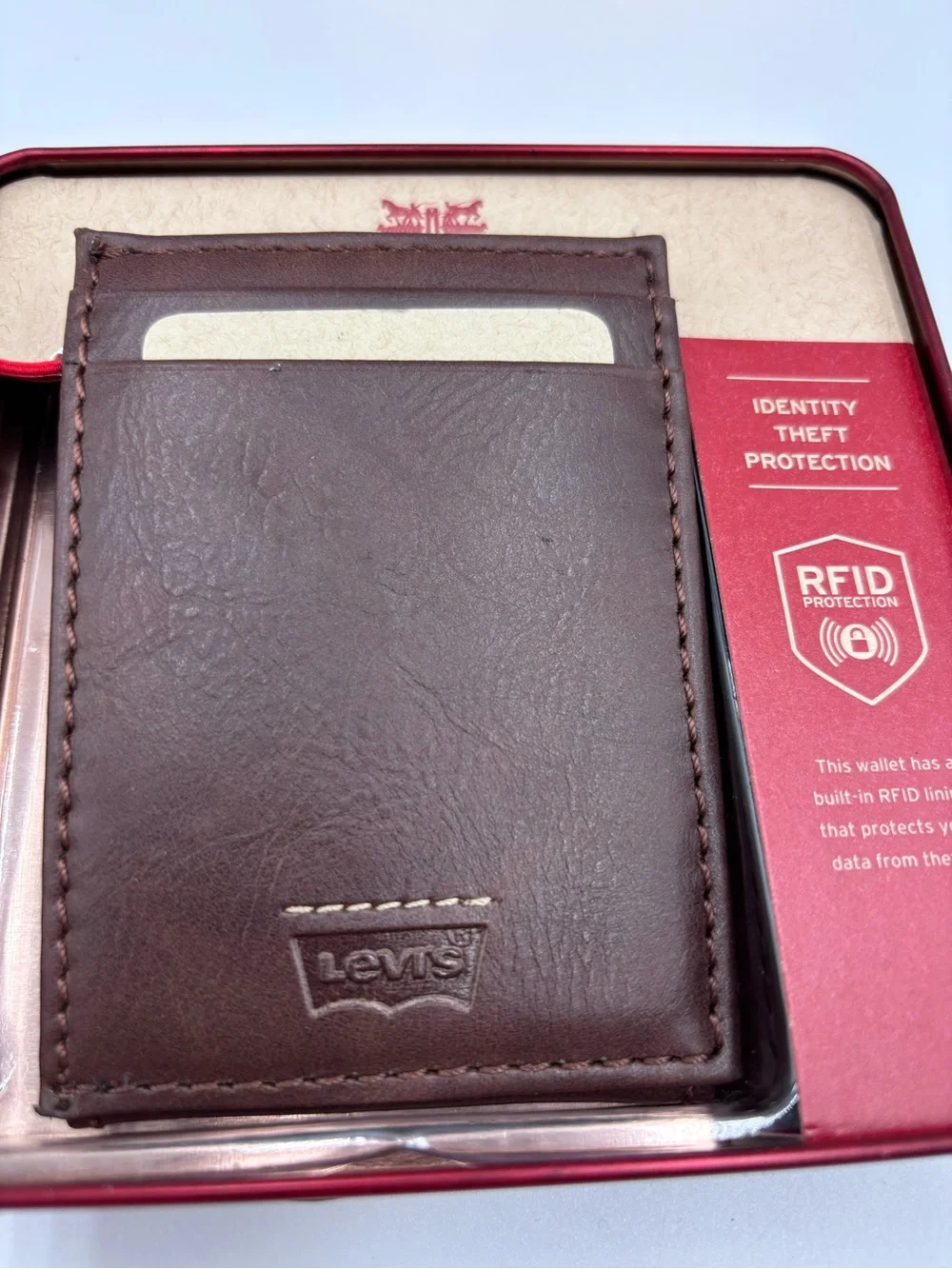 LEVI'S Men Genuine Leather Wallet W/ RFID Protection Brown Bifold Style RN129919